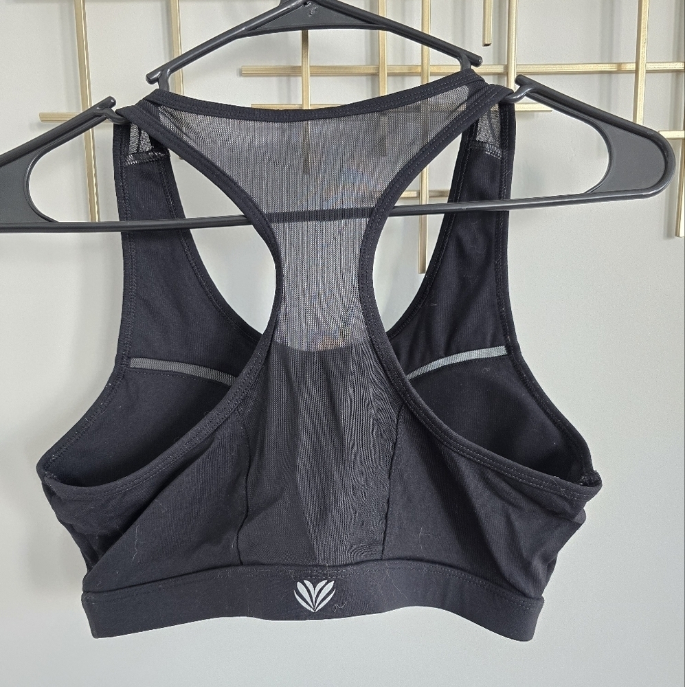Forever 21 Black Racerback Sports Bra with Mesh Cut-Out Details​​ - Picture 3 of 4